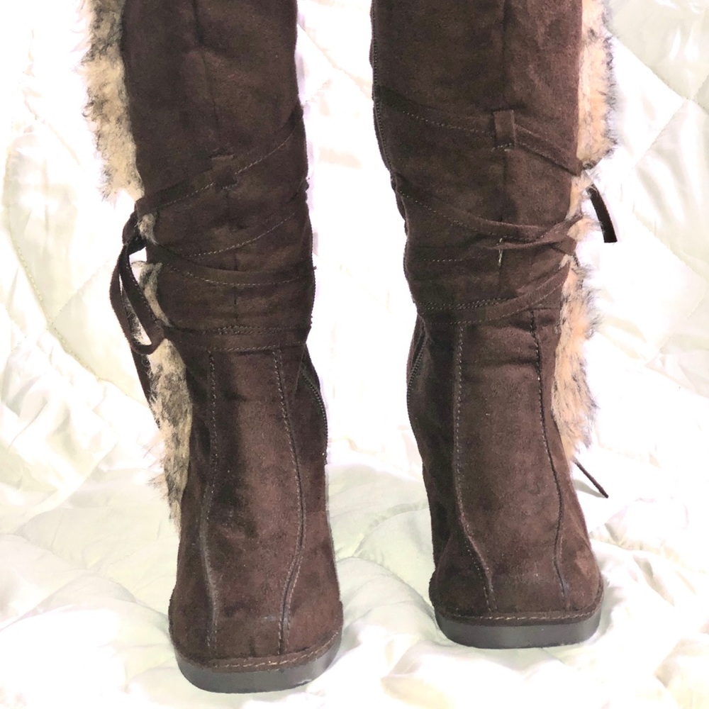 Brown size 7 , 3 inch wedged fury boots